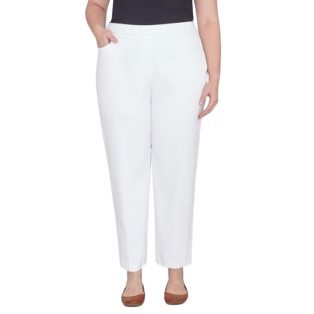 Alfred Dunner Women's Petite Pull-On Straight-Leg Pants in White